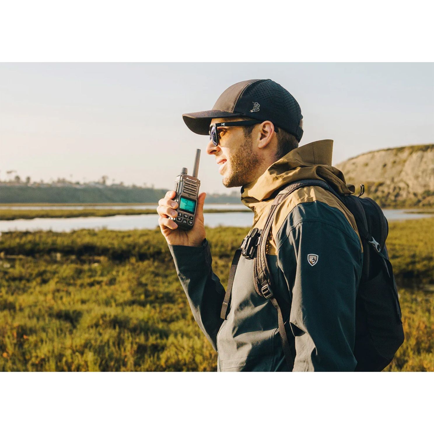 Midland GXT67 PRO Hand Held Two Way Radio