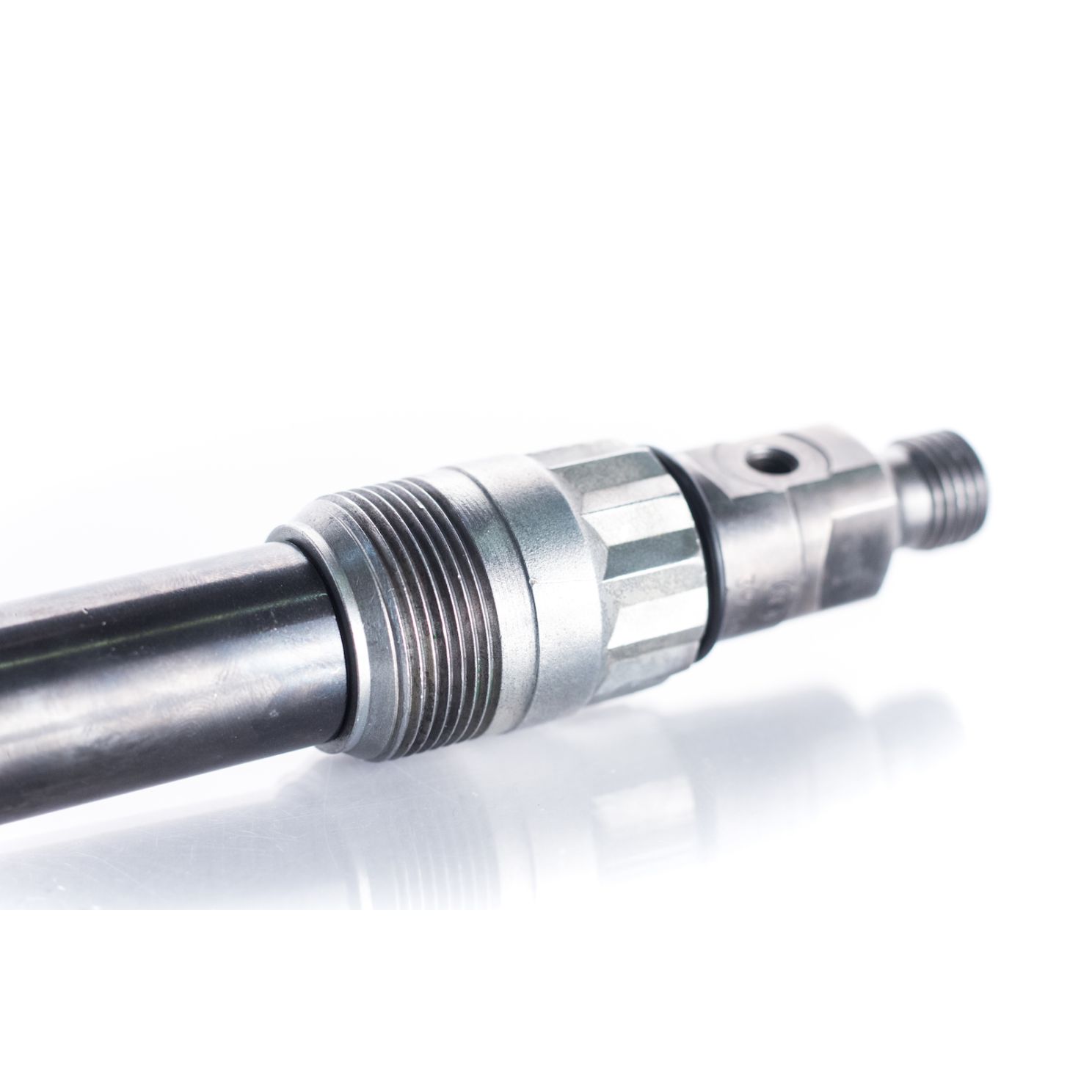 SE501139 Engine Fuel Injector fits John Deere