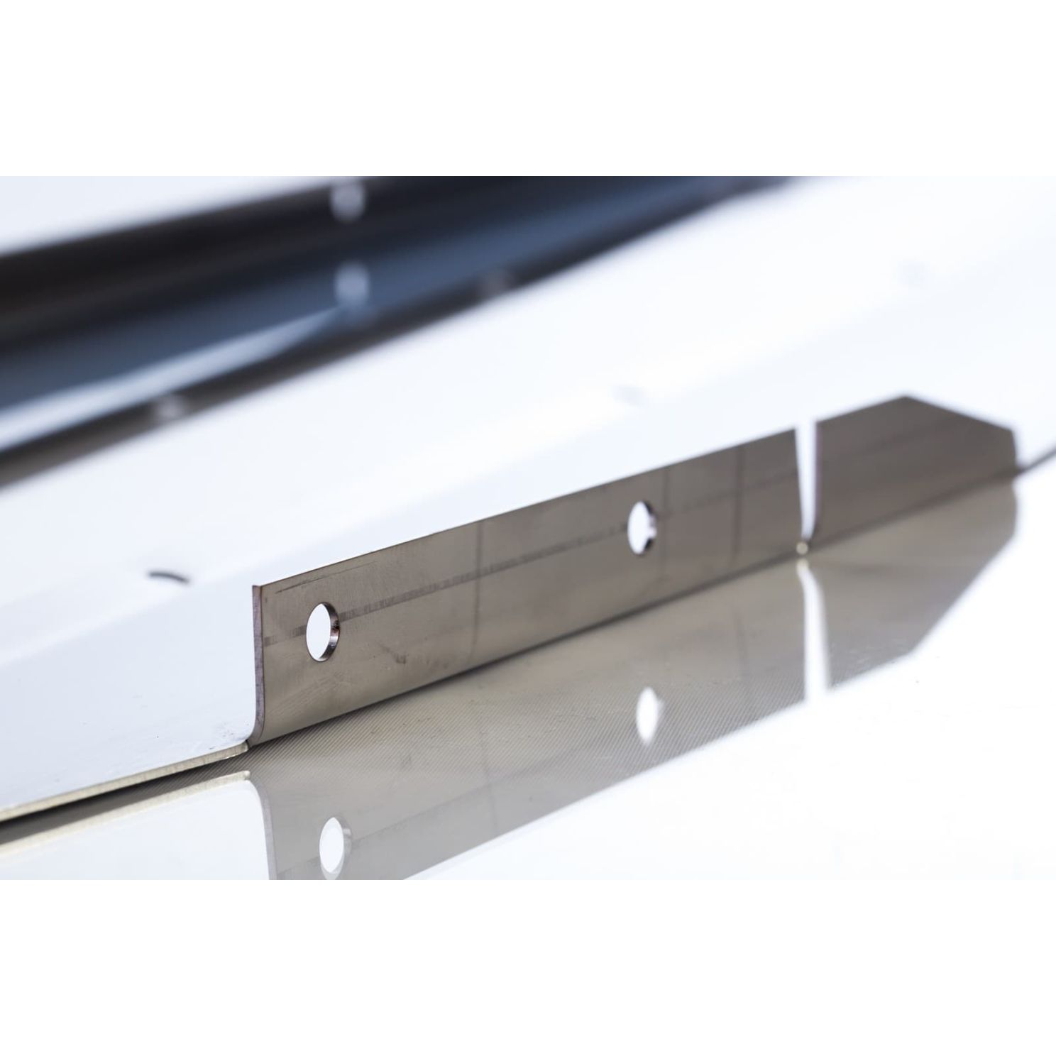 Lankota Early 90 Series John Deere Corn Head Center Snout Repair Kit