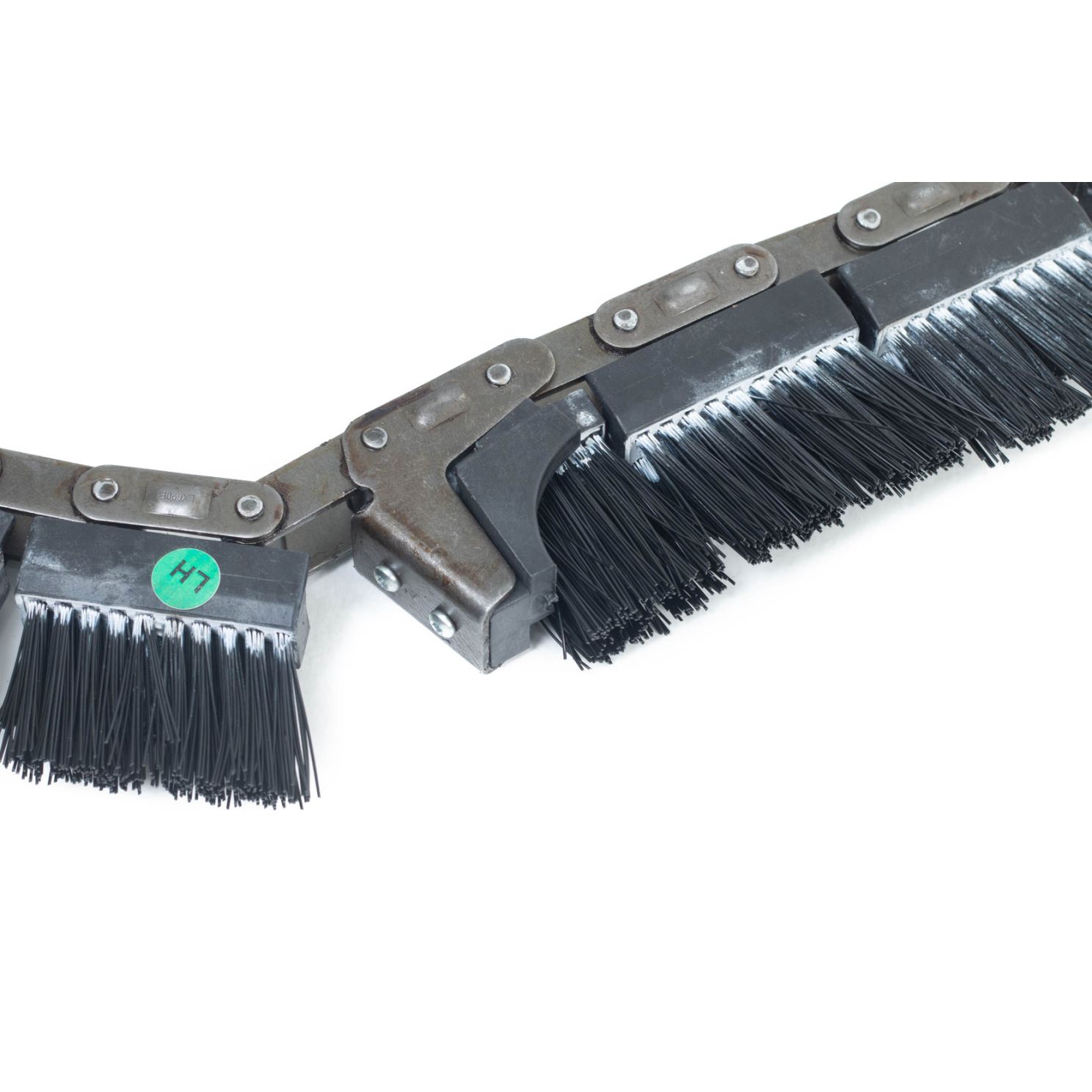 461200 - 360 YIELD SAVER Corn Head Gathering Brush Chain Kit fits John Deere