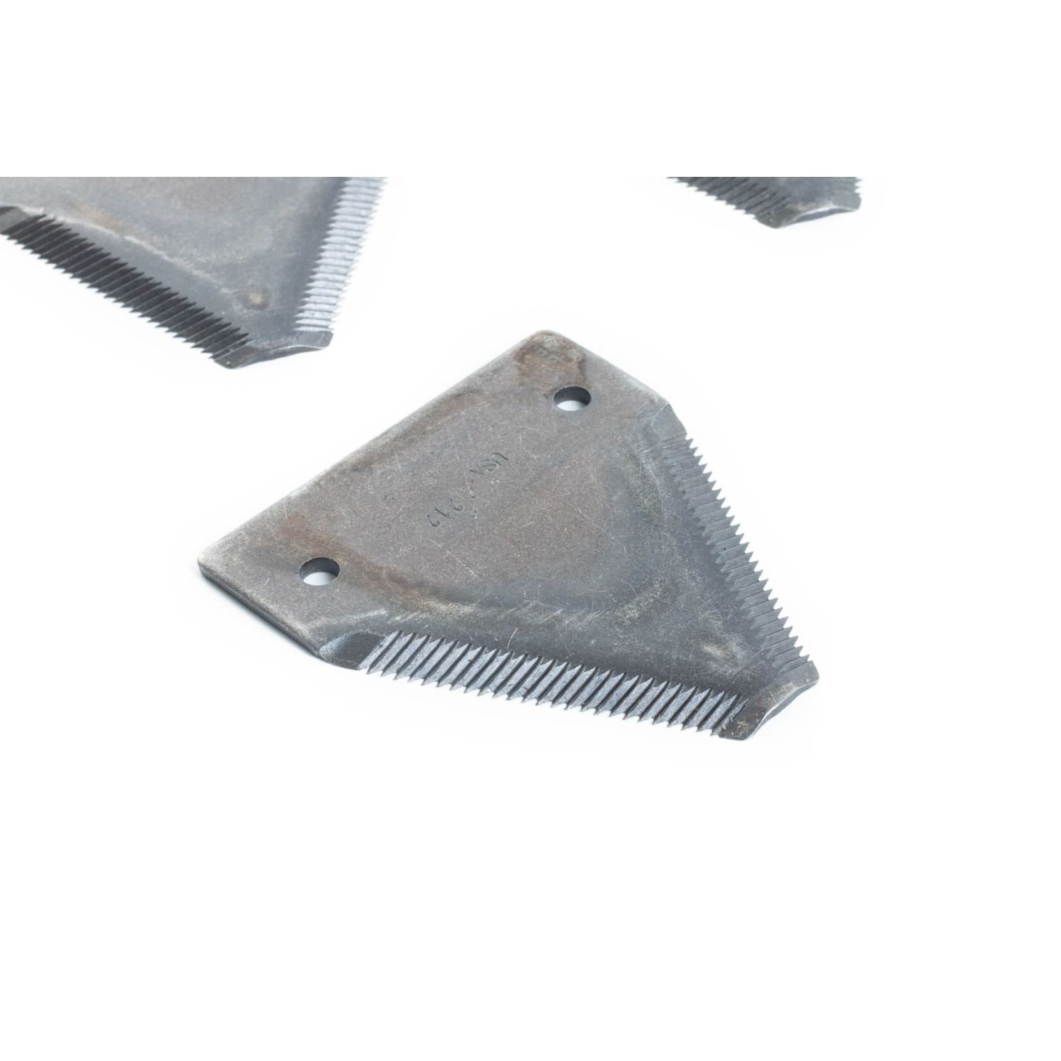 47678533 Platform Black Top Serrated Section Fits Case IH box of 10