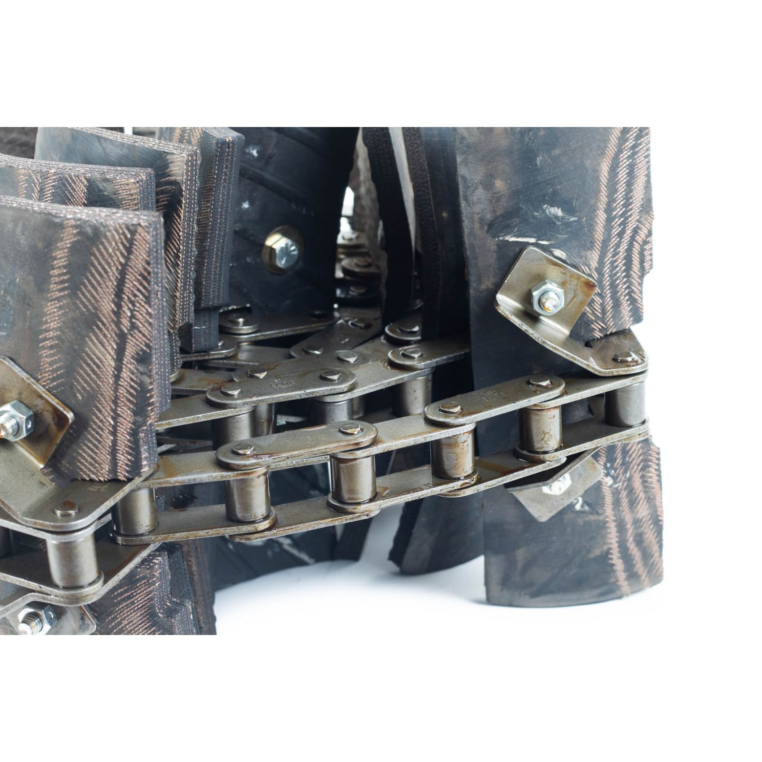 AXE10556 Combine Return Grian Elevator Chain fits John Deere