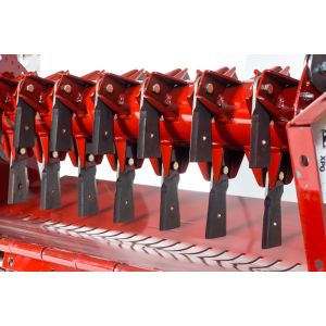 TSR 80 Series Case IH Combine Internal Straw Chopper Kit CIH80T